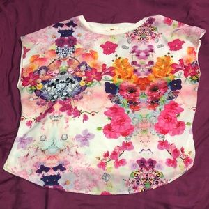 Floral Print Blouse🌸🌺